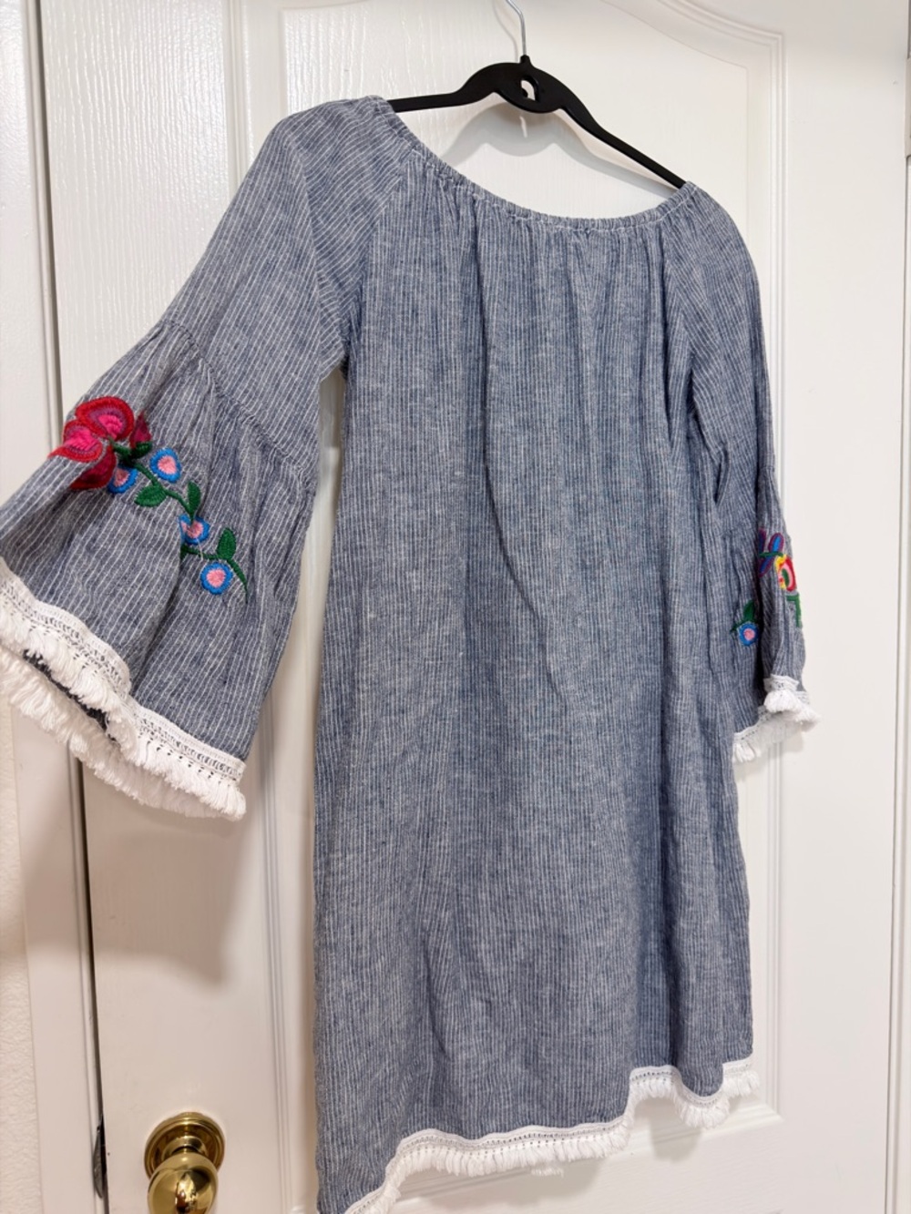 BeachLunchLounge Boho Embroidered Bell Sleeve Dress Blue Stripe Small NWOT - Picture 7 of 7